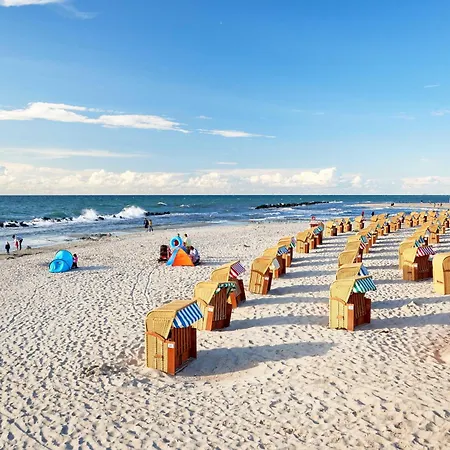 5 Sterne Stranddomizil Mit Eckbalkon Und Boddenblick Wustrow (Fischland)