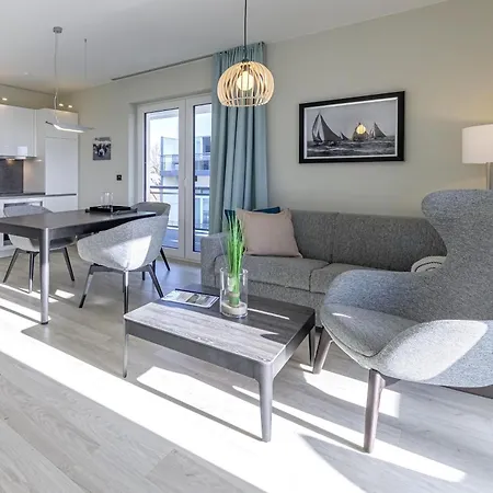 Daire 5 Sterne Stranddomizil Mit Eckbalkon Und Boddenblick *