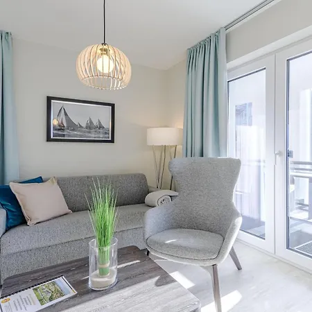 5 Sterne Stranddomizil Mit Eckbalkon Und Boddenblick Apartamento